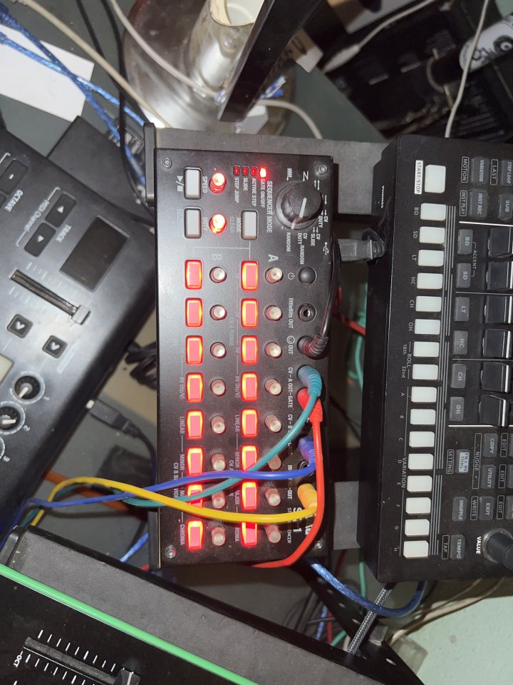 Mooog Werkstatt-01 Analogic + KorgSq1