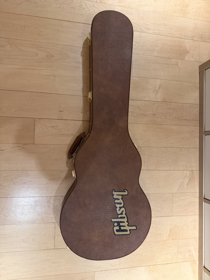 Gibson Les Paul Standard 60s Ebony de segunda mano · Foto 7 de 7 · Valencia · 2000 €