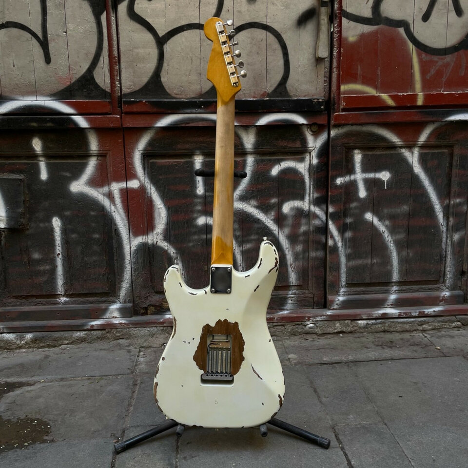64´ Stratocaster Relic olimpyc whithe