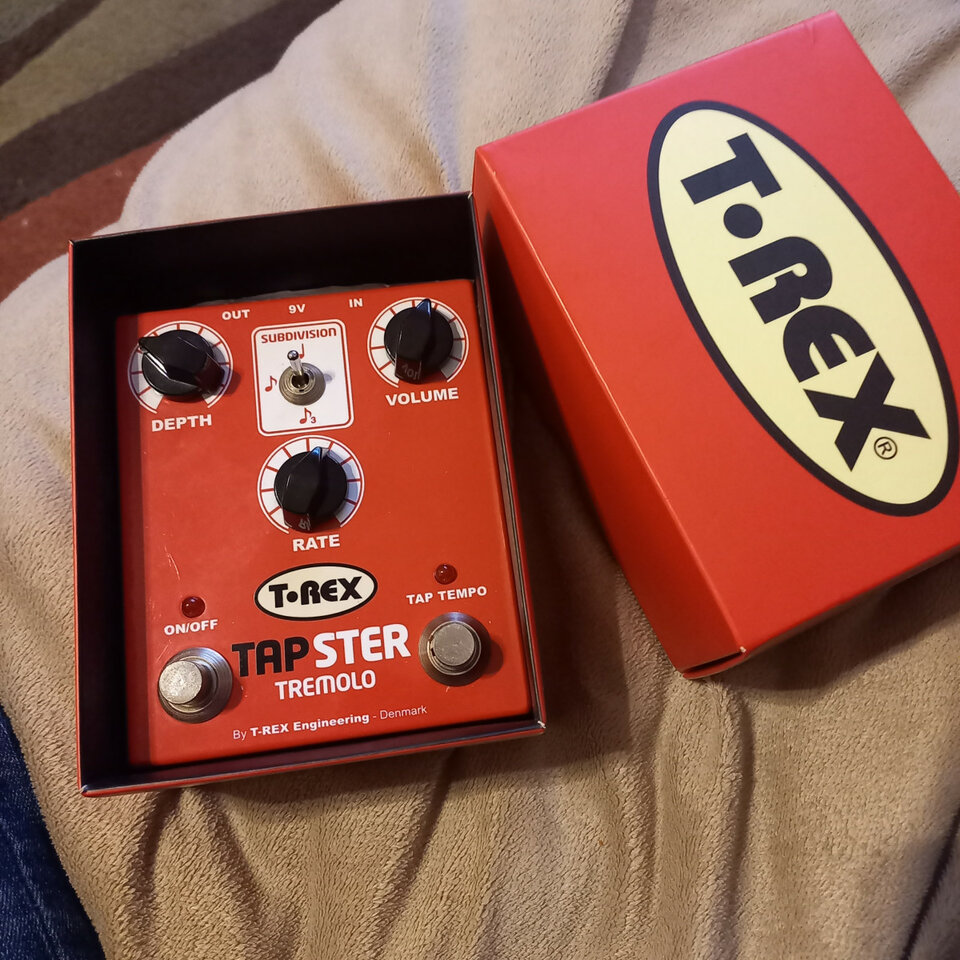 Tremolo T-Rex Tapster