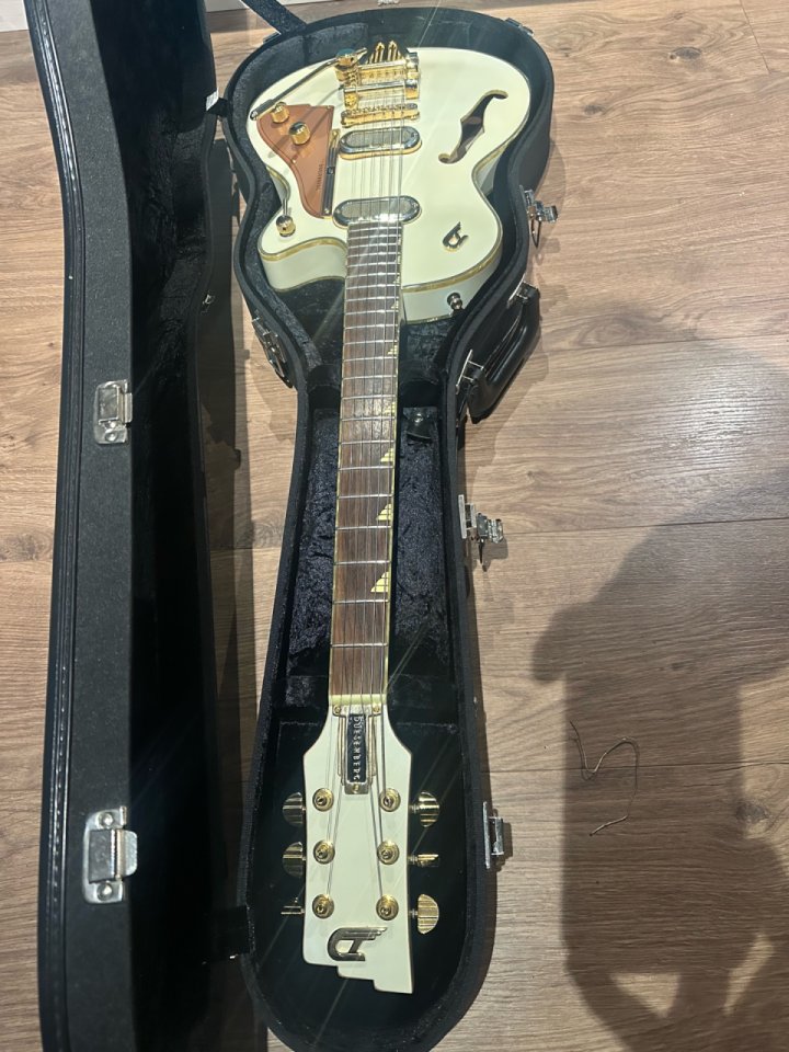 Duesenberg Phoenix blanca