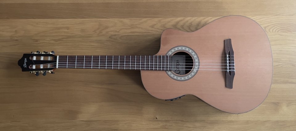 Guitarra clásica Camps CW-1 Crossover