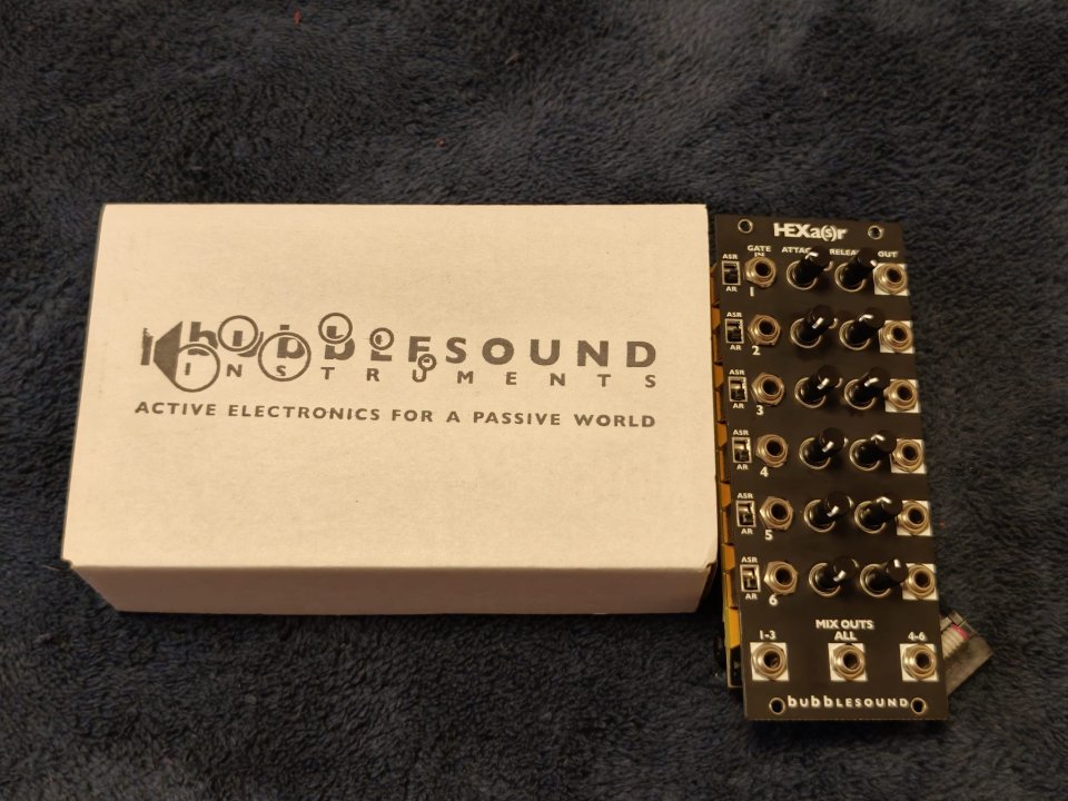 HEXa(s)r de Bubblesound Instruments de segunda mano · Foto 1 de 2 · Lleida · 170 €