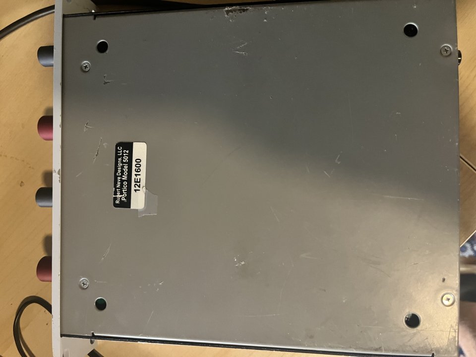Rupert Neve Pórtico Dual 5012 de segunda mano · Foto 8 de 8 · Madrid · 1500 €