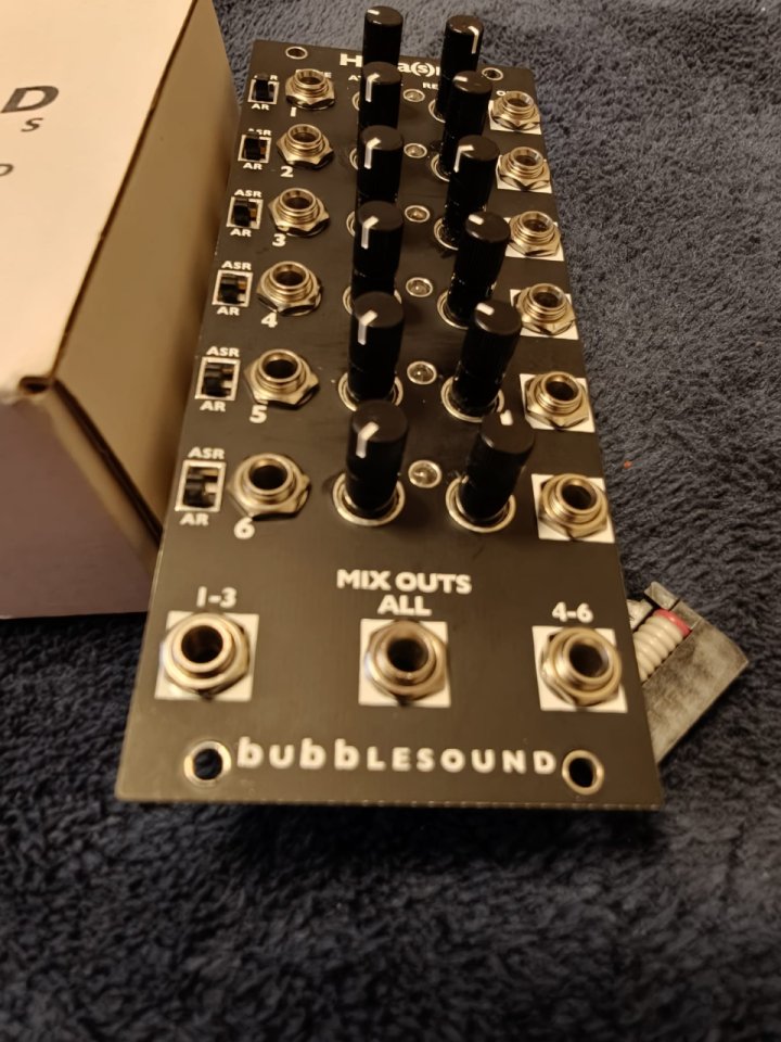 HEXa(s)r de Bubblesound Instruments de segunda mano · Foto 2 de 2 · Lleida · 170 €