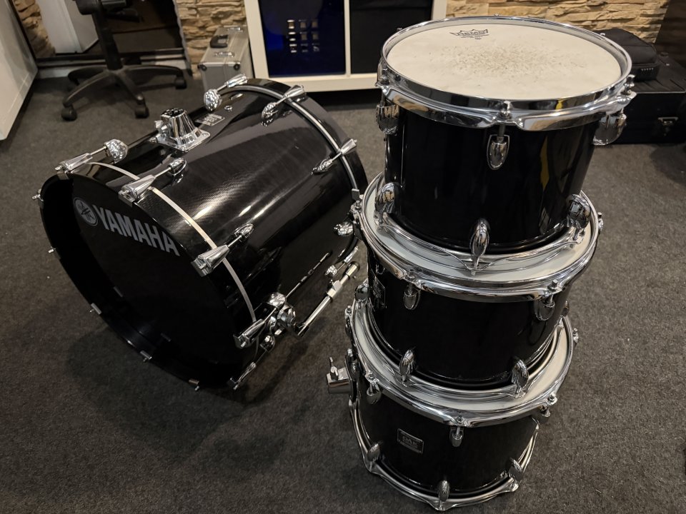 Yamaha Oak Custom Made in Japan 20" – Kit 4 cascos de segunda mano · Foto 2 de 10 · Madrid · 1200 €