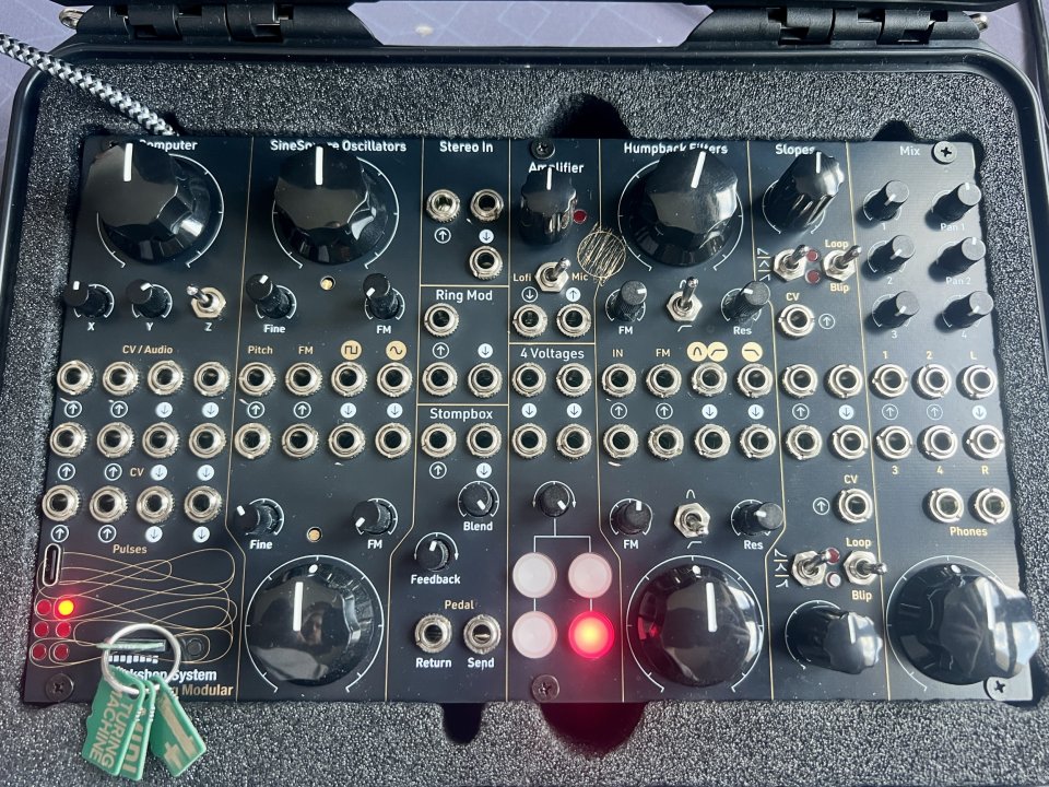 Musicthing Modular Workshop system semimodular de segunda mano · Foto 2 de 3 · A Coruña · 570 €
