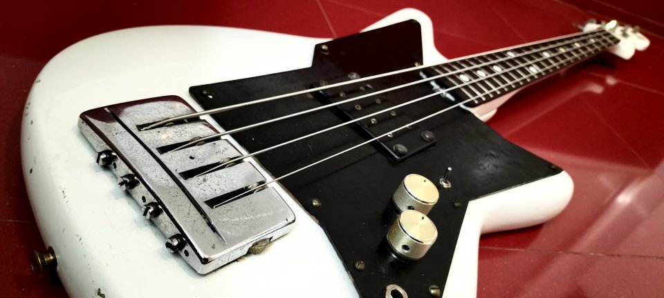 Bajo Galanti (cambio)