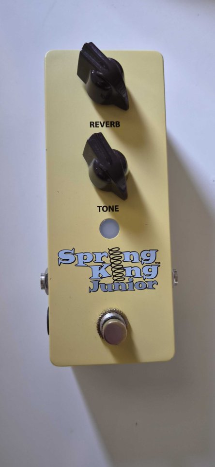 Danelectro Spring King Junior de segunda mano · Foto 1 de 4 · Madrid · 140 €