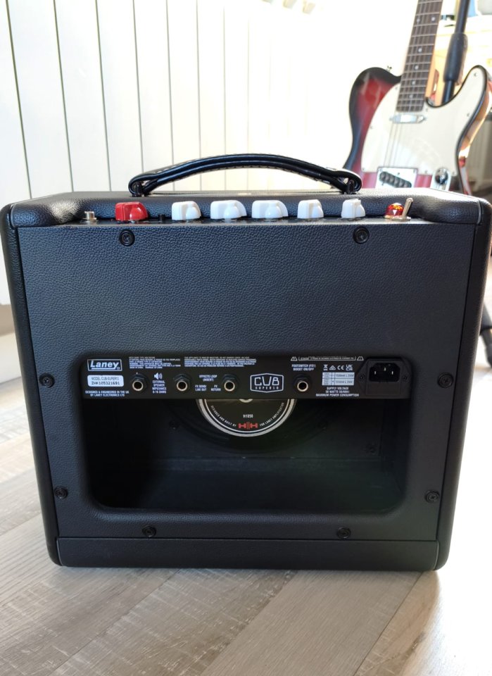 Laney super cub 10 de segunda mano · Foto 5 de 5 · Burgos · 300 €