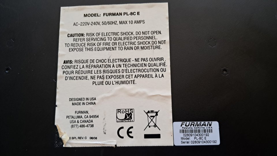 FURMAN PL-8C E - Protección contra sobretensiones de segunda mano · Foto 5 de 5 · Barcelona · 245 €