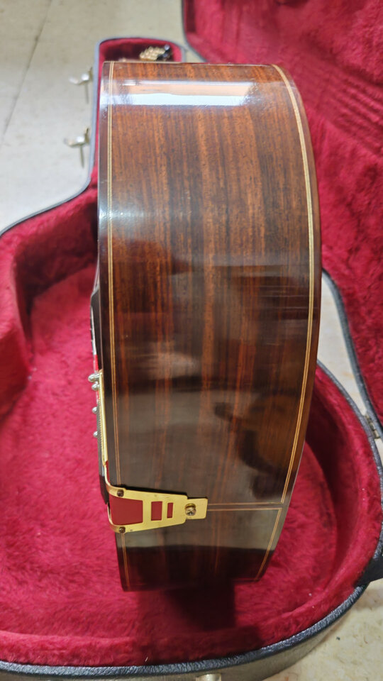 Guitarra Jazz Manouche