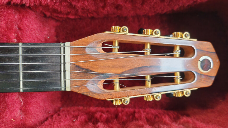 Guitarra Jazz Manouche