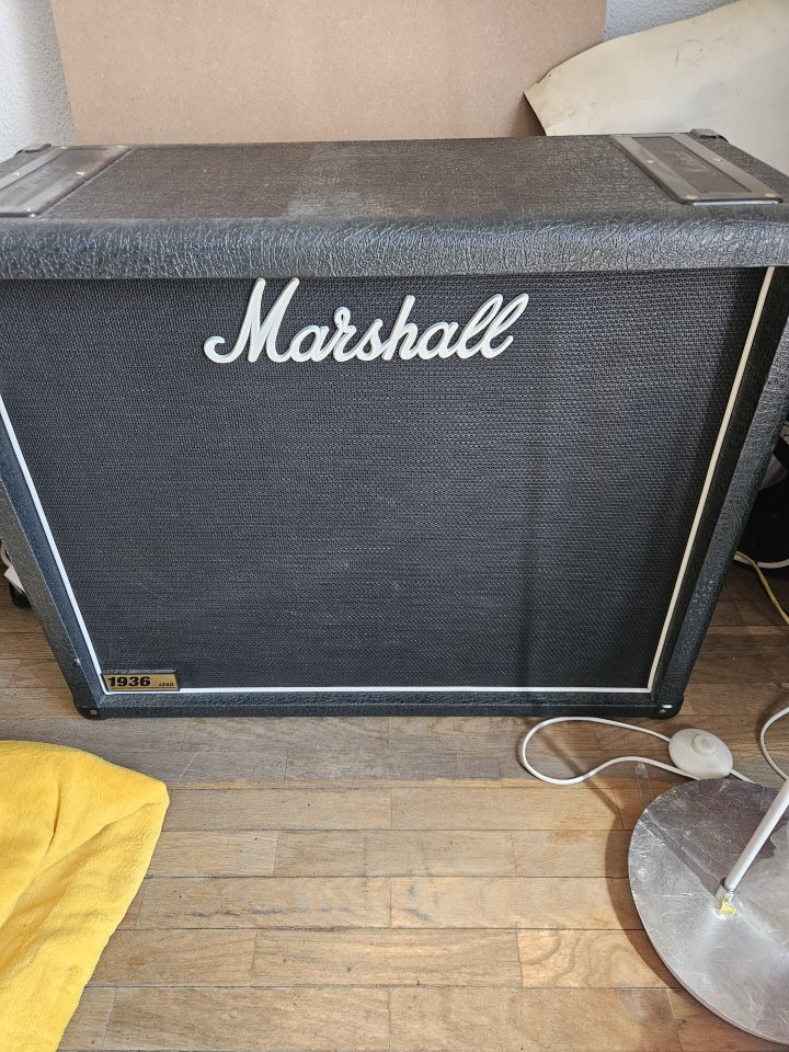 Pantalla 2x12 Marshall 1936 Lead