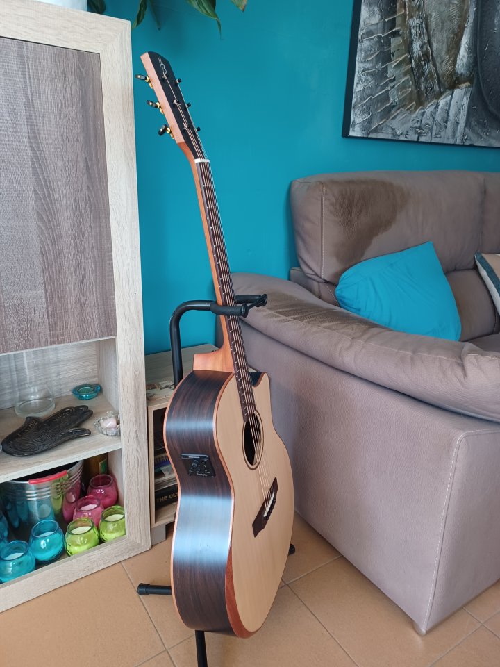 Harley Benton CLG-70ASR CE NAT All Solid Grand Auditorium