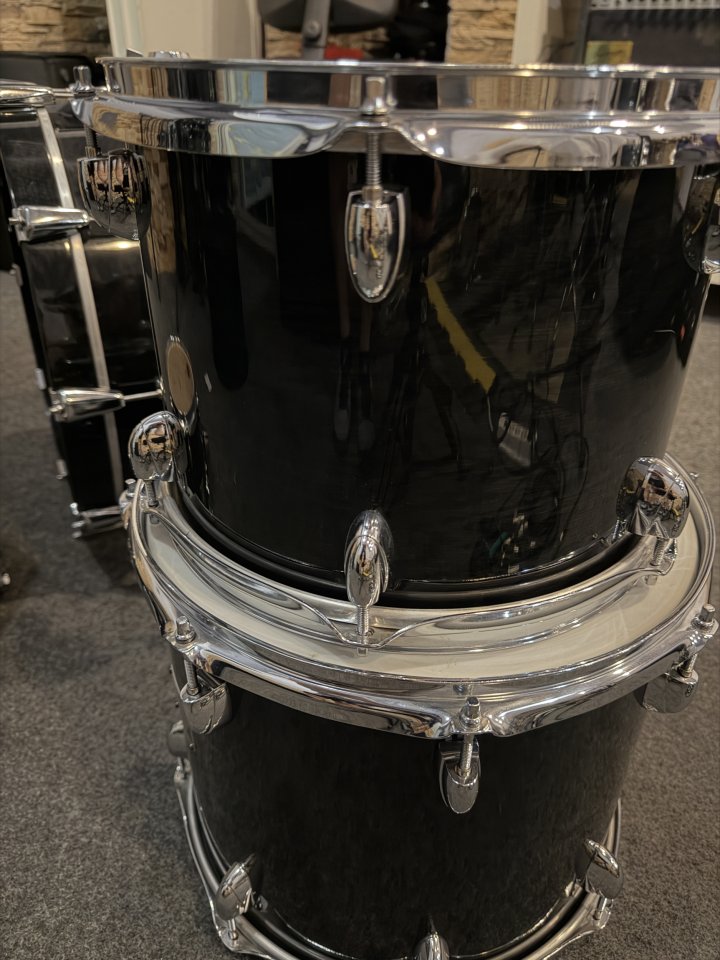 Yamaha Oak Custom Made in Japan 20" – Kit 4 cascos de segunda mano · Foto 10 de 10 · Madrid · 1200 €