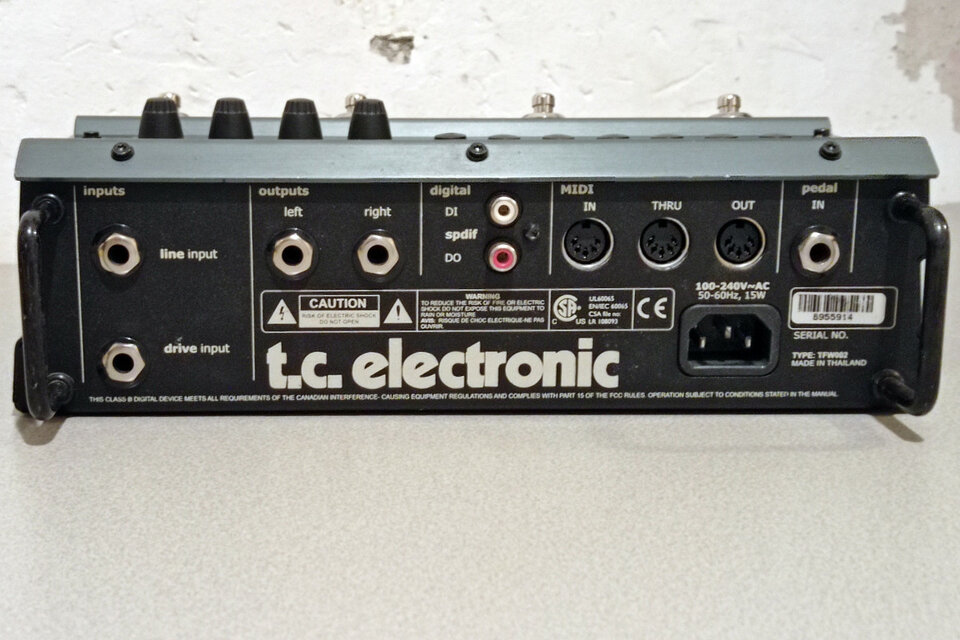 NOVA SYSTEM de TC Electronic: pedalera supèr completa