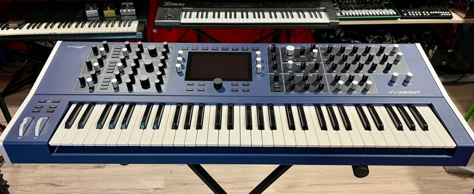 Waldorf Quantum MK2, excelente estado