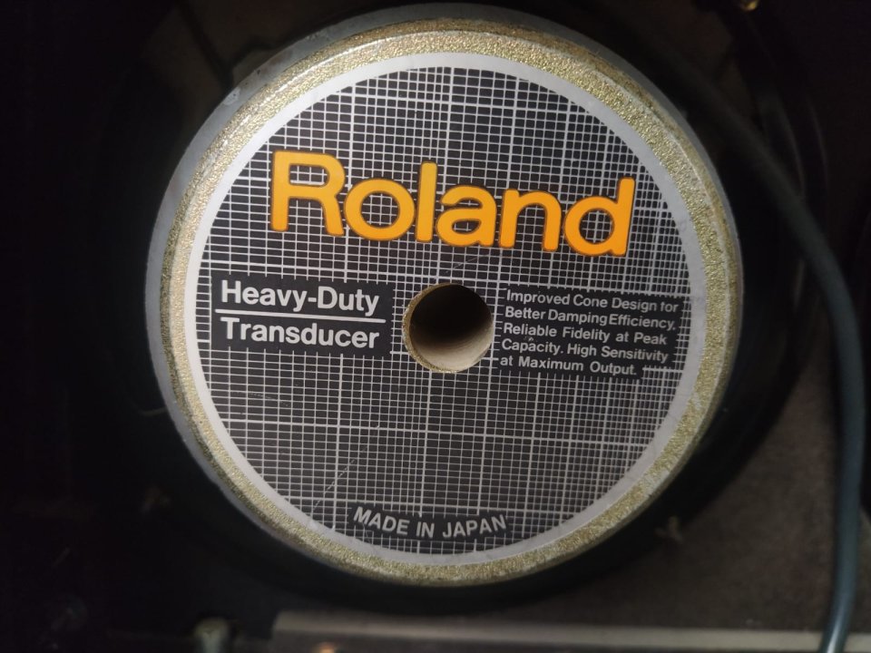 Roland Jazz Chorus JC-77