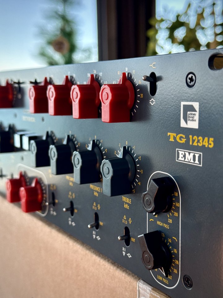 Chandler EMI Curve Bender 12345