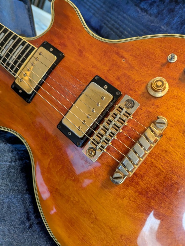 Ibanez PF400 de segunda mano · Foto 3 de 10 · Valencia · 800 €