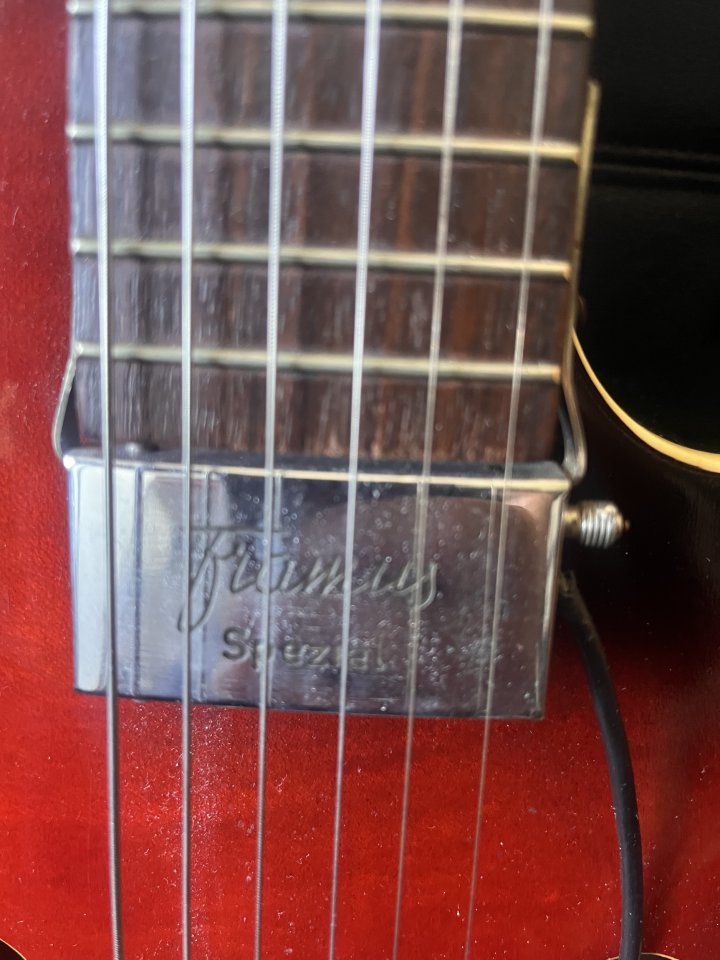 Framus rivera de segunda mano · Foto 6 de 6 · Madrid · 180 €