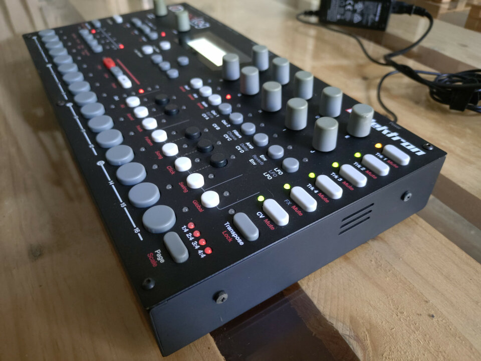 Elektron Analog Four mk1