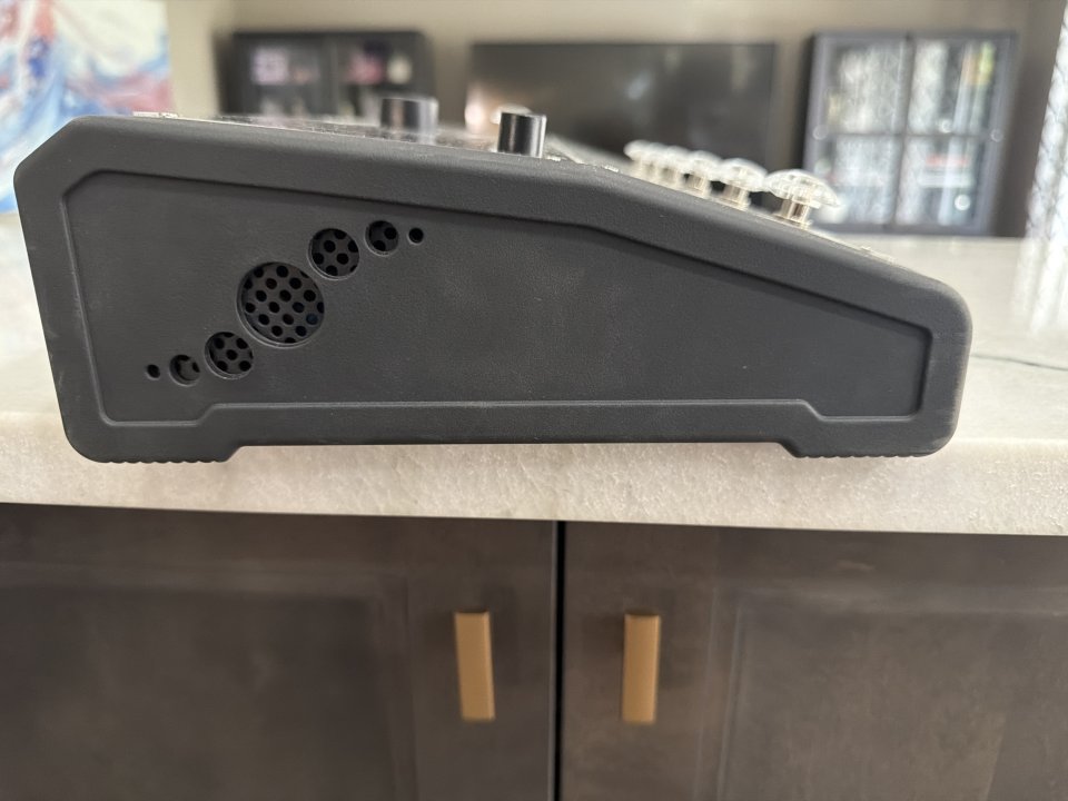 Fractal Audio FM9 Mark II Turbo + Cab packs & IRs de pago extra de segunda mano · Foto 4 de 5 · Madrid · 1800 €
