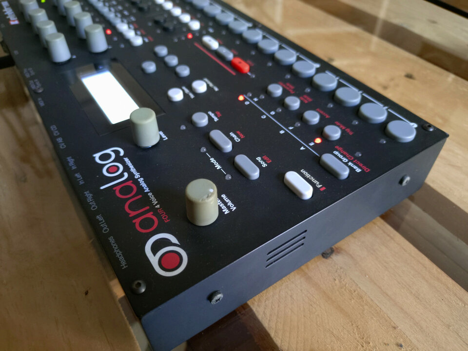 Elektron Analog Four mk1