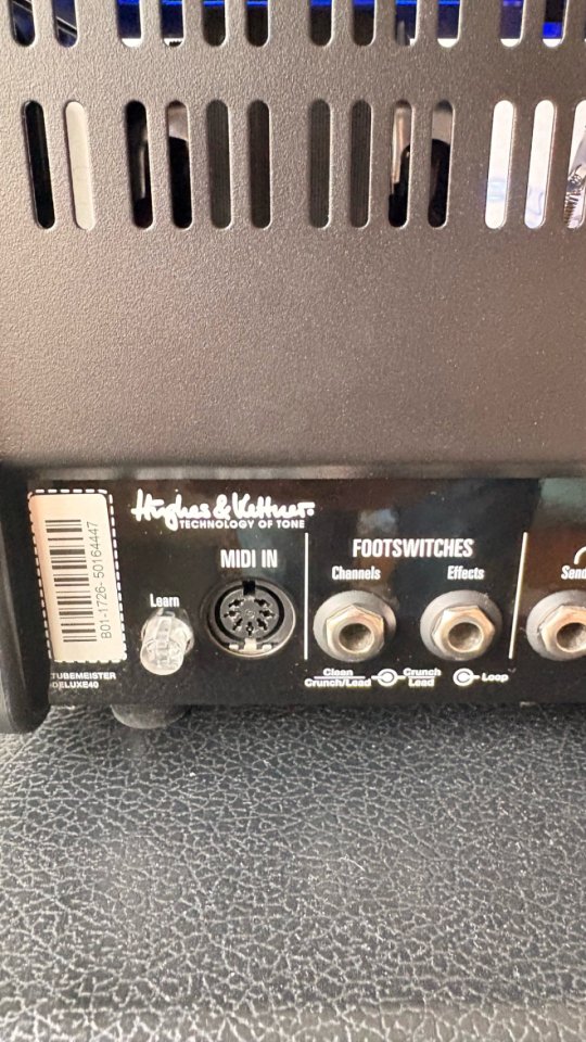 Cabezal Hughes & Kettner Tubemeister 40 deluxe