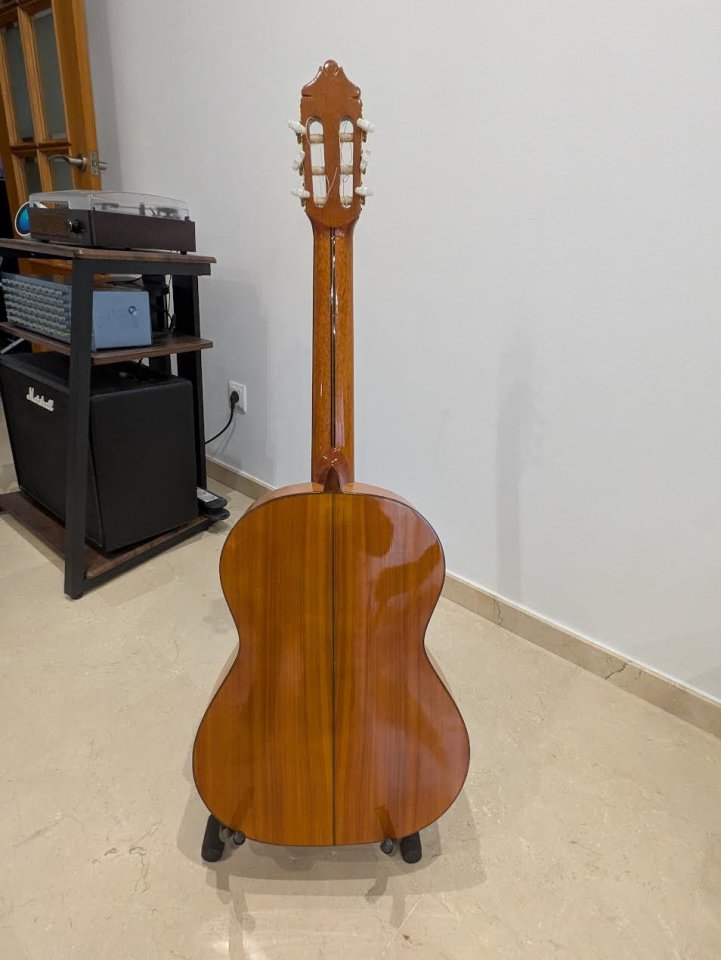 Guitarra Flamenca profesional Azahar, modelo 'Flamenco 132' Abeto / Ciprés