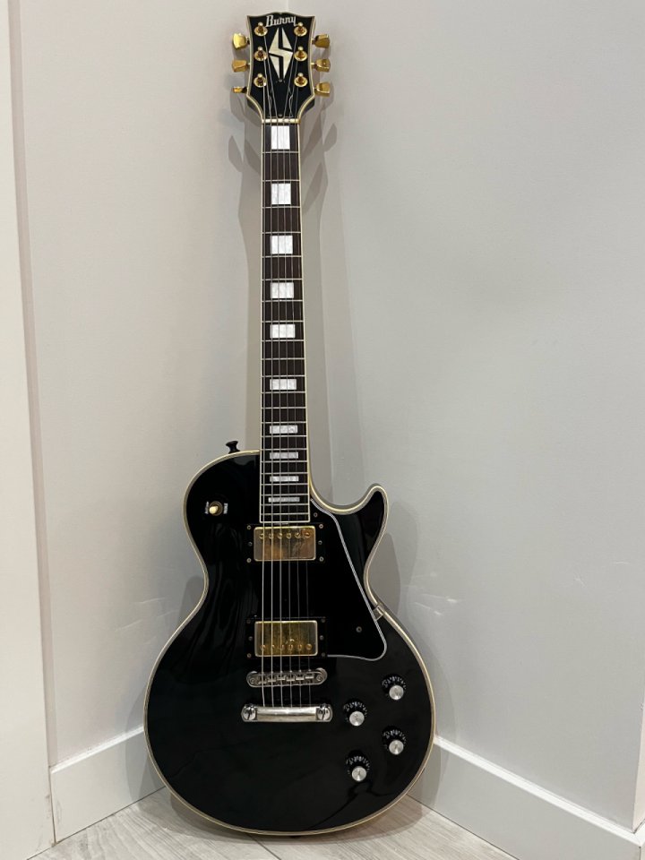 Burny Les Paul Custom de segunda mano · Foto 1 de 4 · Araba