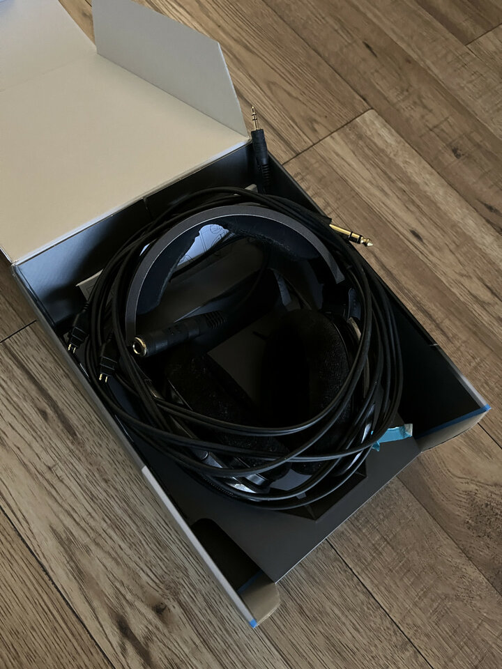 Auriculares - Sennheiser HD 650