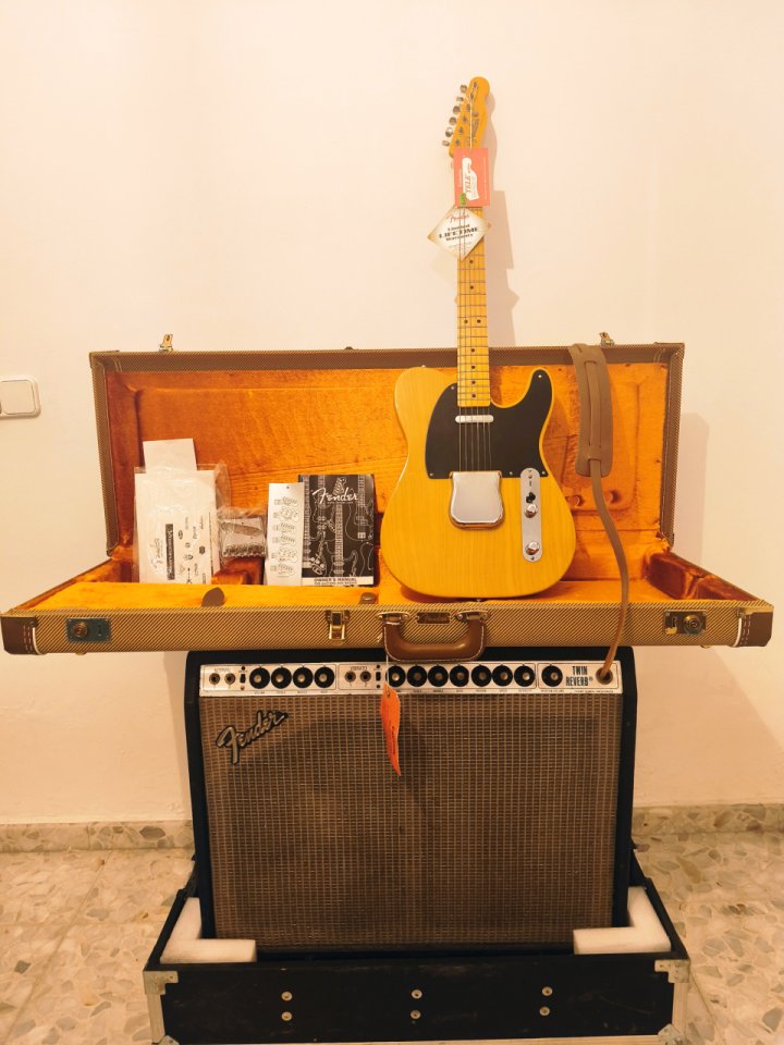 Fender Telecaster American Vintage Avri 52 2011 de segunda mano · Foto 1 de 2 · Sevilla · 1900 €