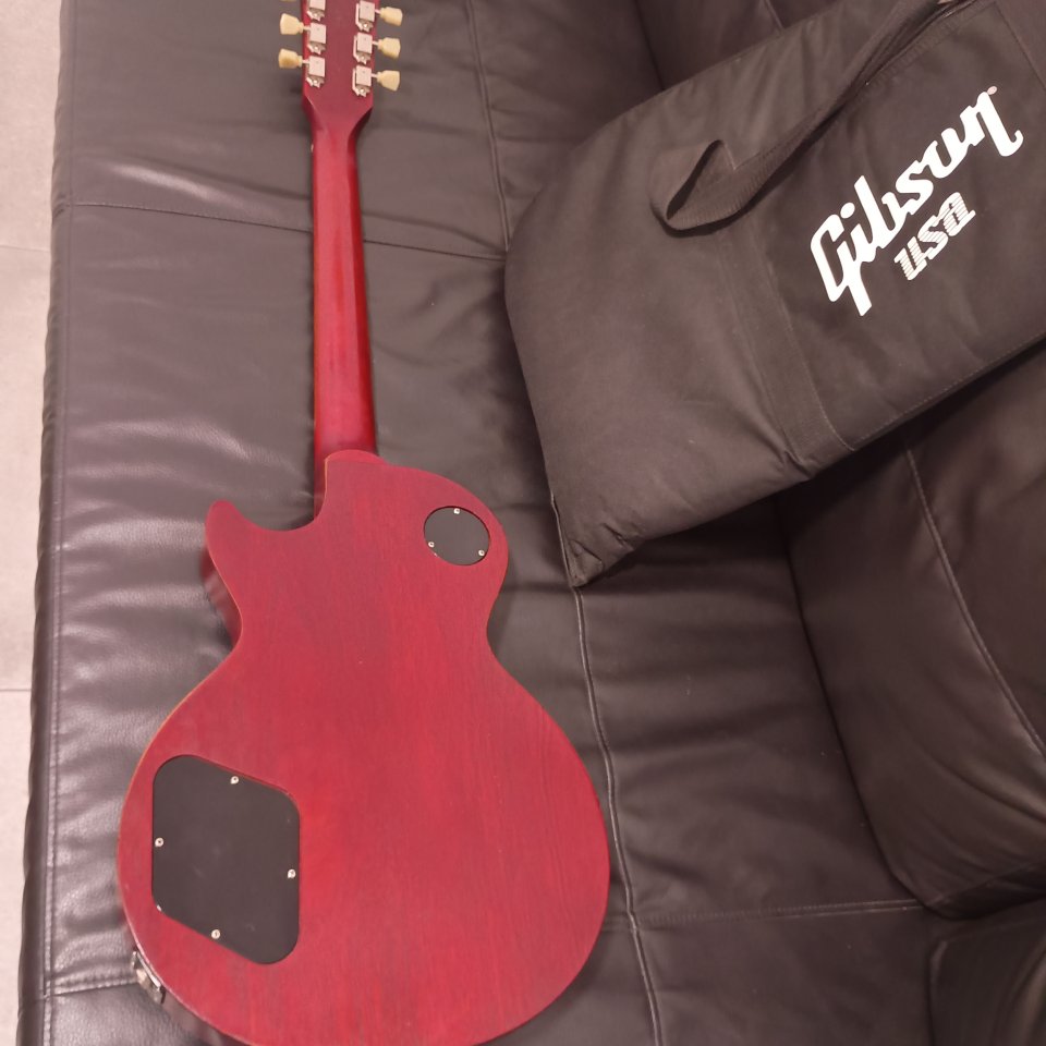 Gibson Les Paul Studio 2012 de segunda mano · Foto 4 de 10 · Málaga · 900 €