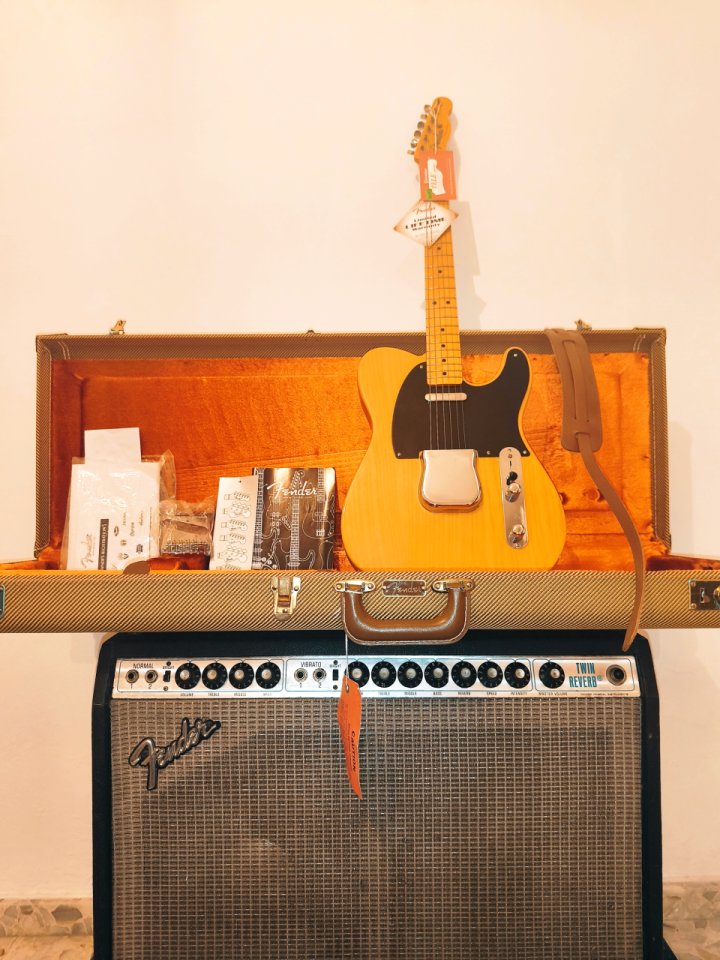 Fender Telecaster American Vintage Avri 52 2011 de segunda mano · Foto 2 de 2 · Sevilla · 1900 €