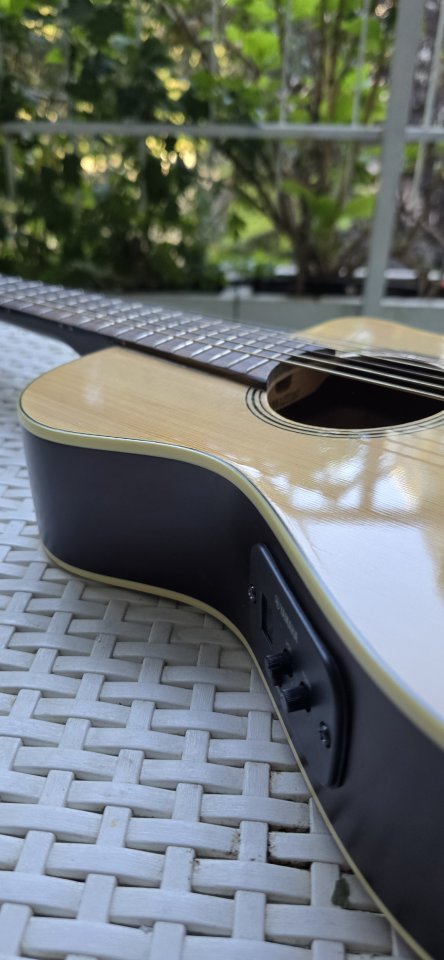 Yamaha APX T2 de segunda mano · Foto 3 de 10 · Madrid · 160 €