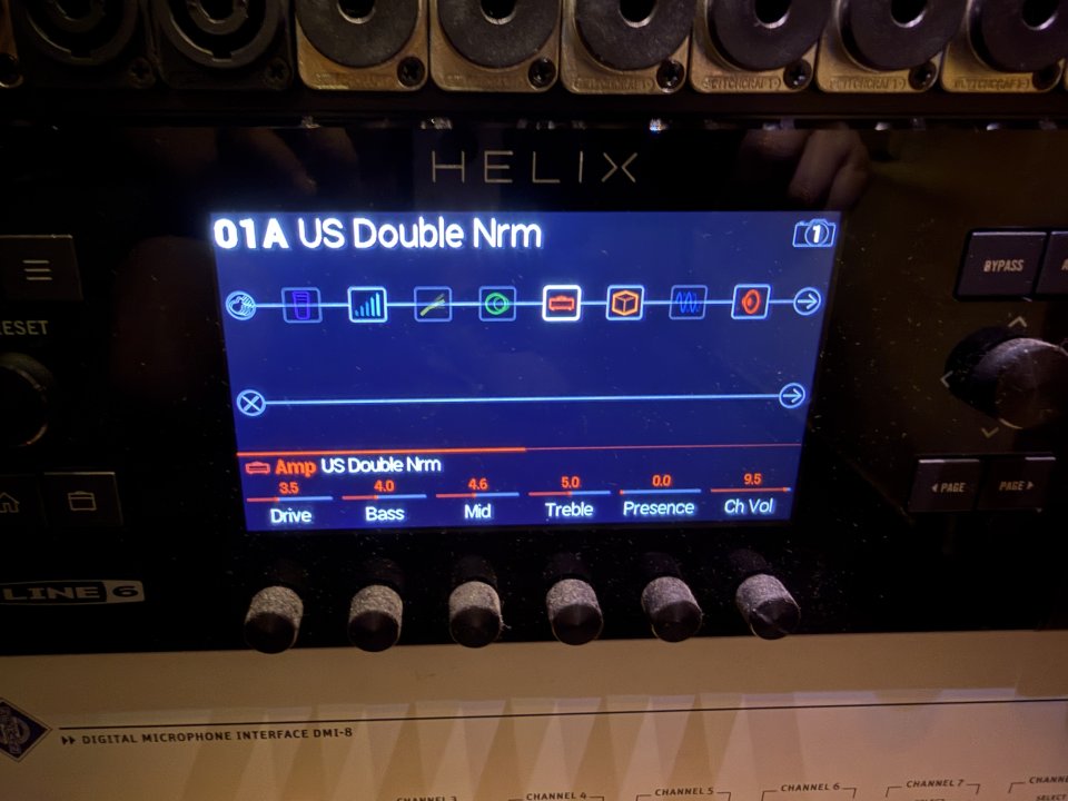 Line 6 Helix Rack Procesador de Guitarra/Bajo de segunda mano · Foto 3 de 9 · Madrid · 850 €