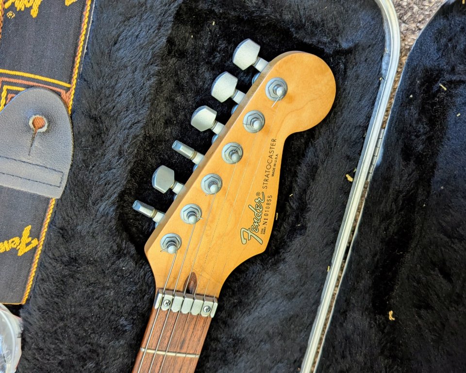 Fender Stratocaster Plus del 91 de segunda mano · Foto 4 de 6 · Barcelona · 1600 €