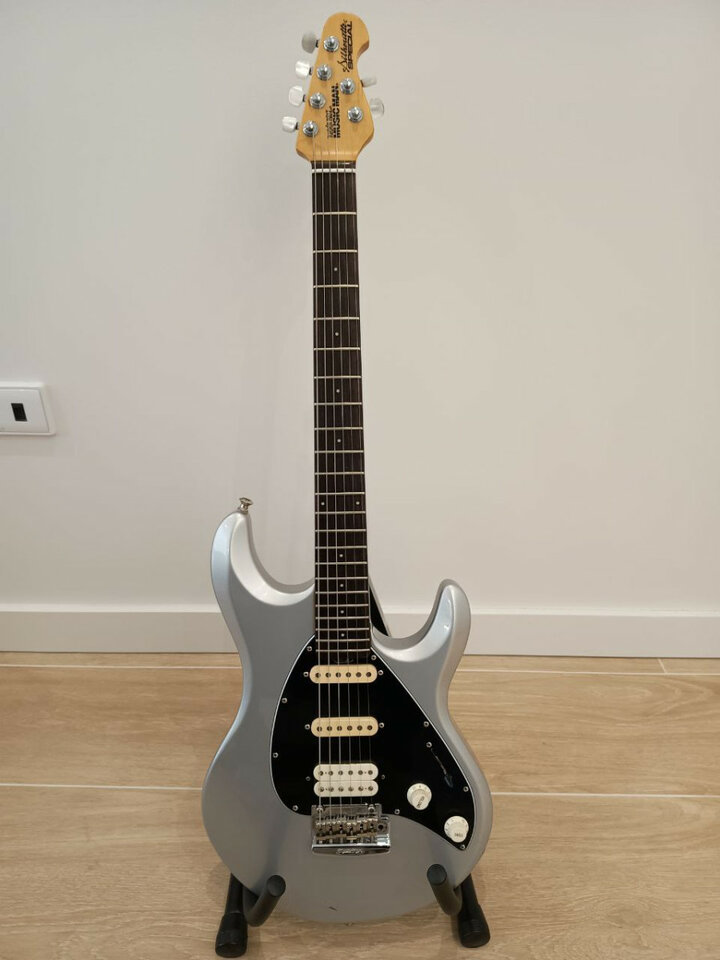 Musicman Silhouette Special (2004)