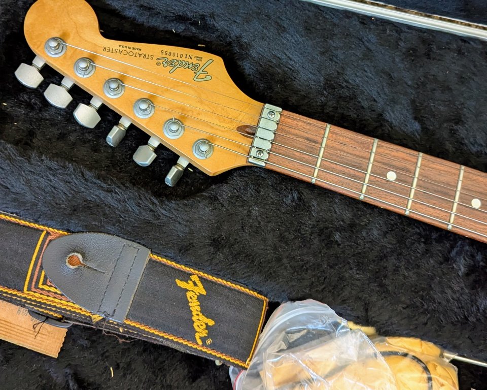 Fender Stratocaster Plus del 91 de segunda mano · Foto 5 de 6 · Barcelona · 1600 €