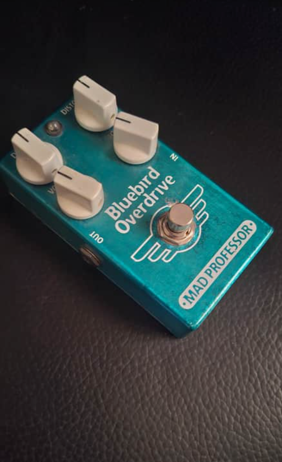 Mad Professor Bluebird Overdrive Delay o el Golden Cello