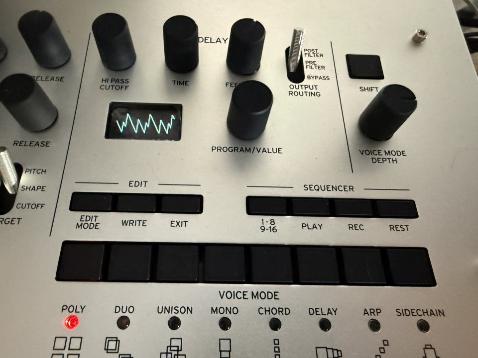 Korg Minilogue de segunda mano · Foto 4 de 5 · Madrid · 360 €
