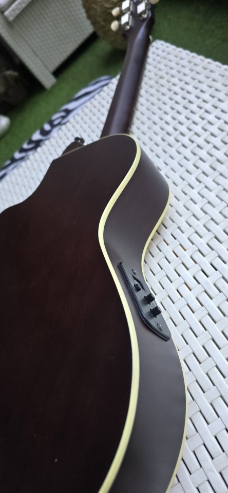 Yamaha APX T2 de segunda mano · Foto 10 de 10 · Madrid · 160 €