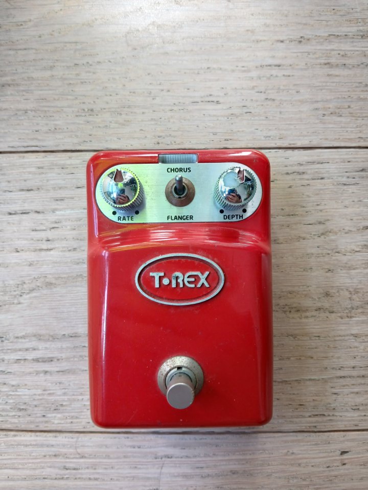 T. REX Tonebug Chorus / Flanger de segunda mano · Foto 1 de 6 · Asturias · 80 €