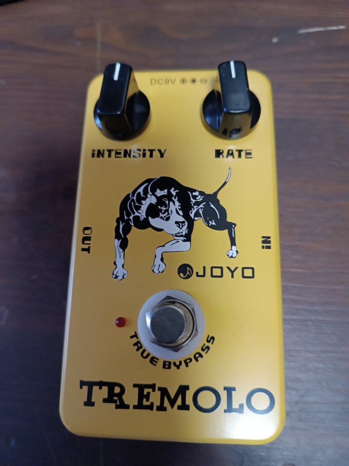Joyo Tremolo de segunda mano · Foto 1 de 5 · SC Tenerife · 20 €