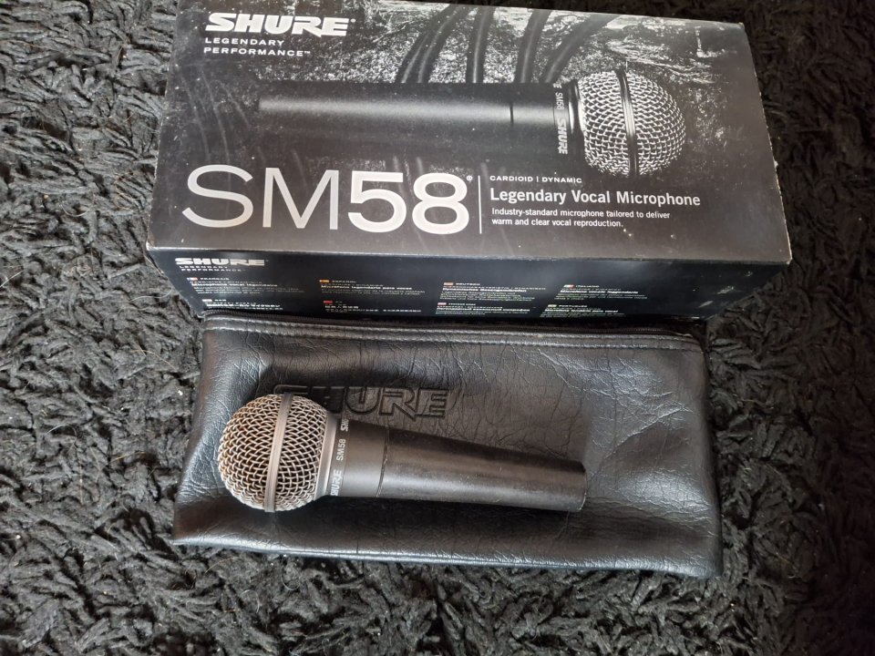 Micrófono SHURE SM58