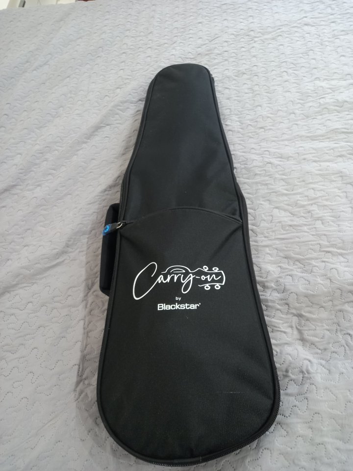 Blackstar carry-on white de segunda mano · Foto 5 de 5 · Bizkaia · 150 €