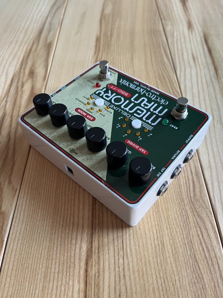 Electro-Harmonix Deluxe Memory Man 550-TT de segunda mano · Foto 3 de 3 · Castellón · 190 €