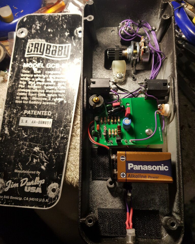 Mods Wah-wah Crybaby, Vox 847, etc.,.